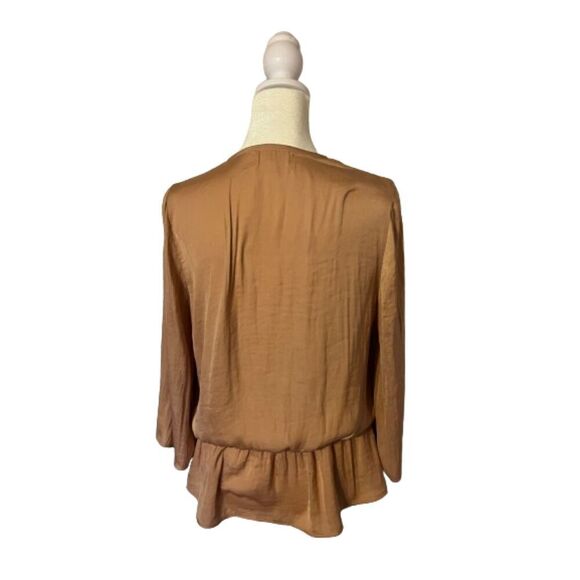 Melloday Champaign Blush Front Tie Peplum Top Size S - Picture 3 of 7